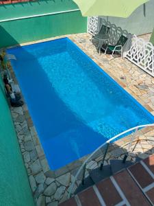 Swimmingpoolen hos eller tæt på Casa em Itanhaém