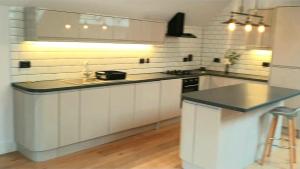 Fotografie z fotogalerie ubytování Newquay Beach Ocean Heights Villa v destinaci Newquay + 26 fotografií