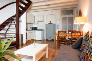 Kuchyň nebo kuchyňský kout v ubytování Hotel - Cafe De Harmonie