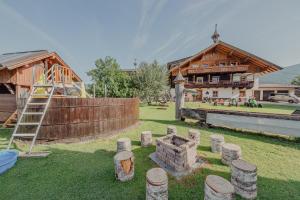 Ogród w obiekcie Appartement Arnoldgut