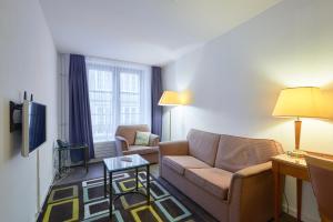 Posezení v ubytování Hotel Hine Adon Fribourg