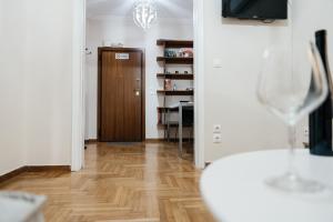 Knižnica v apartmáne