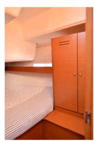 Katil atau katil-katil dalam bilik di Yacht Hotel , 4 Cabin