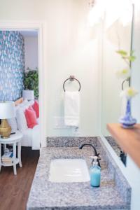 The Lotus Suite Newly Built Upscale Central 휴식 공간
