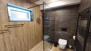 Kúpeľňa v ubytovaní Apartman Široká
