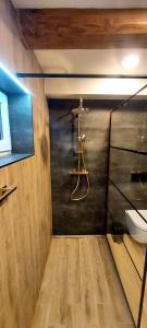 Kúpeľňa v ubytovaní Apartman Široká