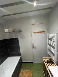 Kúpeľňa v ubytovaní Jolie appartement