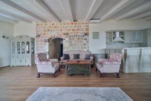 Olive Resort & Villas的休息区