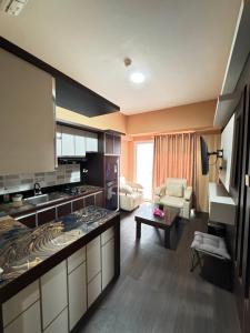 Η κουζίνα ή μικρή κουζίνα στο Apartement Mahogany By Luxury