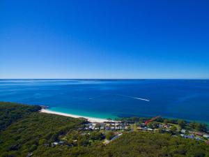 Příroda nedaleko apartmánu + 1 fotografie