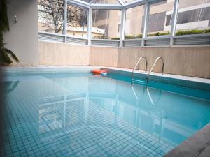 Bazén v ubytování Inter Paulista - Flat Hotel nebo v jeho okolí