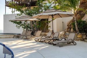 Фотография из галереи 3BR Apt in Acapulco with Pool and Private Club в городе Акапулько-де-Хуарес