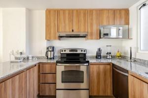 Фотография из галереи 3BR Apt in Acapulco with Pool and Private Club в городе Акапулько-де-Хуарес