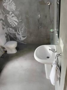 Koupelna v ubytování Indiana villa Koggala