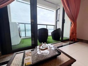 Makanan di atau berdekatan apartmen