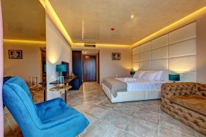 Gallery image of Bella Vista Boutique,Nea Peramos in Néa Péramos