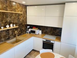 Cucina o angolo cottura di Fewdays Michalovce