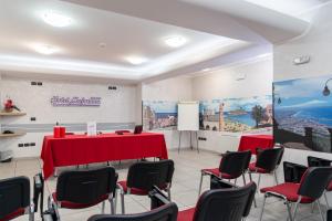 Zona business o sala conferenze di Hotel Majorana