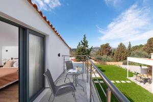 Balkón nebo terasa v ubytování Aiora Luxury Villas