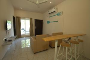 Posezení v ubytování Lazo Avarta Resort and Convention Centre Pondicherry