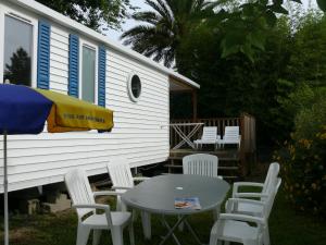 Το κτήριο όπου στεγάζεται  το παραθεριστικό πάρκο