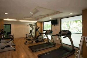 Fitness centrum a/nebo fitness zařízení v ubytování 1Br HiSpeed Net Near BTS Ekamai