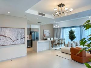 Η κουζίνα ή μικρή κουζίνα στο Unique Burj Khalifa View 3BR Condo On Top Floor