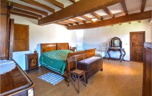 Posteľ alebo postele v izbe v ubytovaní Pet Friendly Home In Monchio Delle Olle