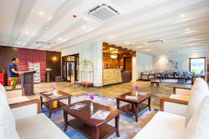 Area soggiorno di Regenta Resort & Spa By Riverside, Chitwan