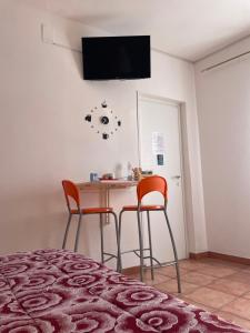 TV a/nebo společenská místnost v ubytování Scibetta's B&B