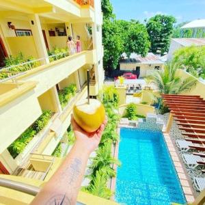 Bazén v ubytování Sorenzo Maldives nebo v jeho okolí