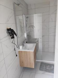 Ένα μπάνιο στο Apartments33Milan