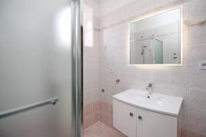 Koupelna v ubytování Apartment Plese