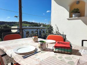 Balkón nebo terasa v ubytování Guest House Alepou Leros