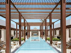 Bazén v ubytování Amirandes, A Grecotel Resort to Live nebo v jeho okolí