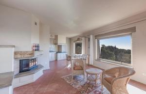 Dapur atau dapur kecil di Agriturismo il Ghiaccio