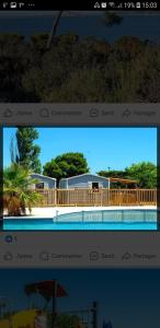 un collage de dos fotos de una casa y una piscina en omer novela, en Port-la-Nouvelle