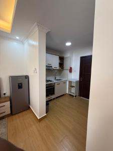 Köök või kööginurk majutusasutuses Cascadia Apartments Kigali