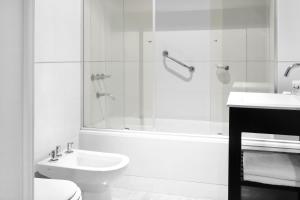 Gallery image of CH Recoleta Suites in Buenos Aires +47 photos