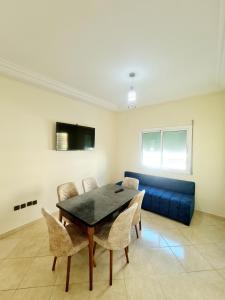 Χώρος καθιστικού στο Luxury Fes Central Apartment +19 φωτογραφίες
