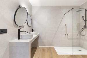 Koupelna v ubytování Turía Flats by Nomad Host + 29 fotografií