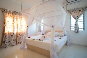 Gallery image of WEBER LUXURY APARTMENTS KENYA - Maisha Resort in Watamu