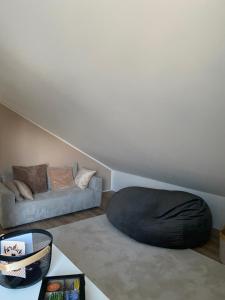 Posezení v ubytování Ferienwohnung Kilz II in Gensingen