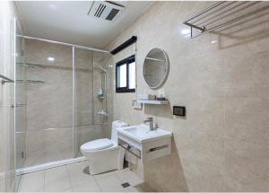 Koupelna v ubytování Chenting Yiyu B&B