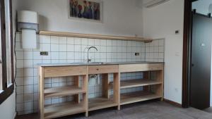 Kuchyň nebo kuchyňský kout v ubytování Hostal Blavet + 37 fotografií
