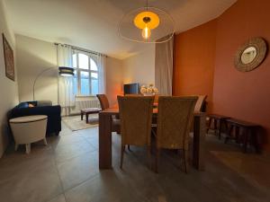 Posezení v ubytování Maison La Lensoise - 4 chambres - Stade Bollaert