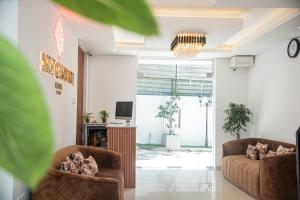 TV a/nebo společenská místnost v ubytování Sky Garden Hotel - KANDY