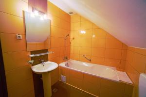 Et badeværelse på Hotel Restaurant Corsa