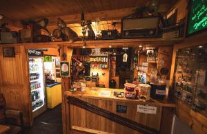 Lounge nebo bar v ubytování Chata Skalka