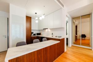 Afbeelding uit fotogalerij van One Mamaia Nord in Mamaia